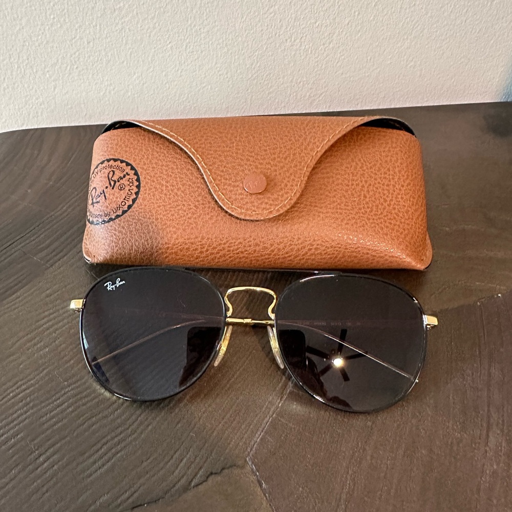 Ray Ban aviator sunglasses